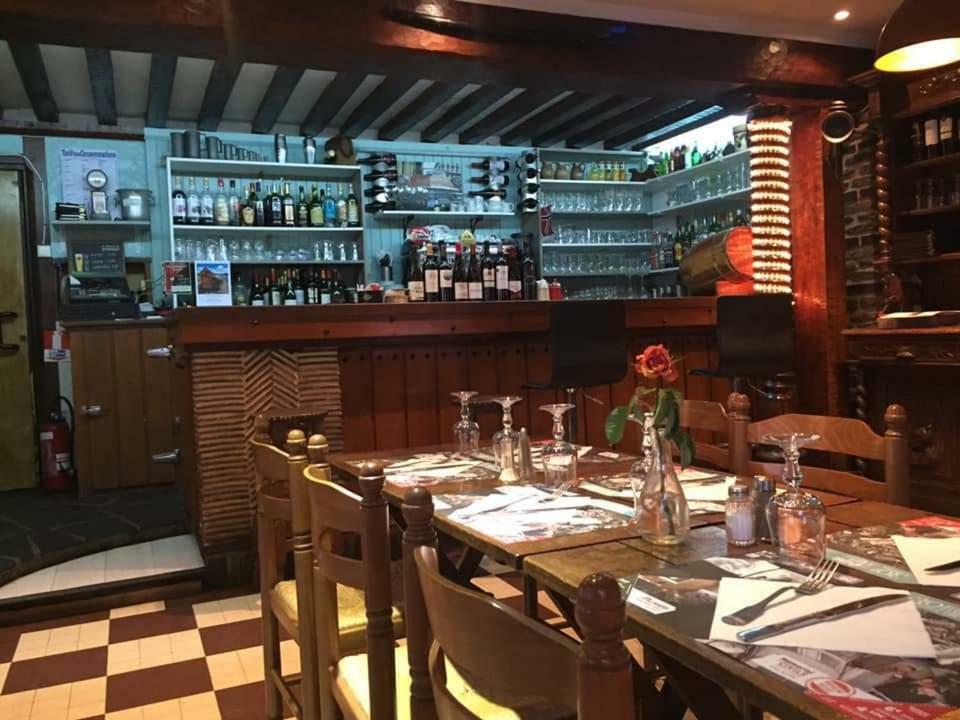 Hotellerie Normande Dozulé Exteriér fotografie